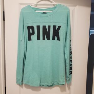 Vs Pink tee open back